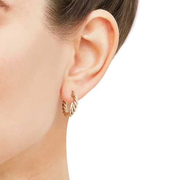 R.H. Macy & Co. 10KY 17MM Twisted Hoop Earrings - Picture 5 of 5